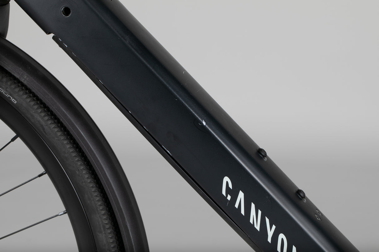 Canyon Commuter:ON 7 - käytetty sähköpyörä 179-191 cm ajajalle