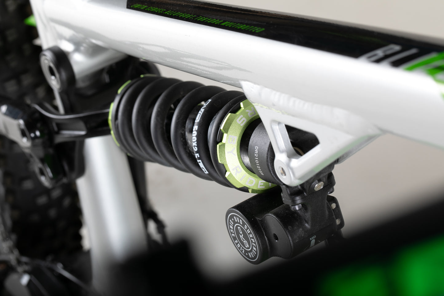 Rock Machine Blizzard INT - käytetty sähköpyörä 165–180 cm ajajalle