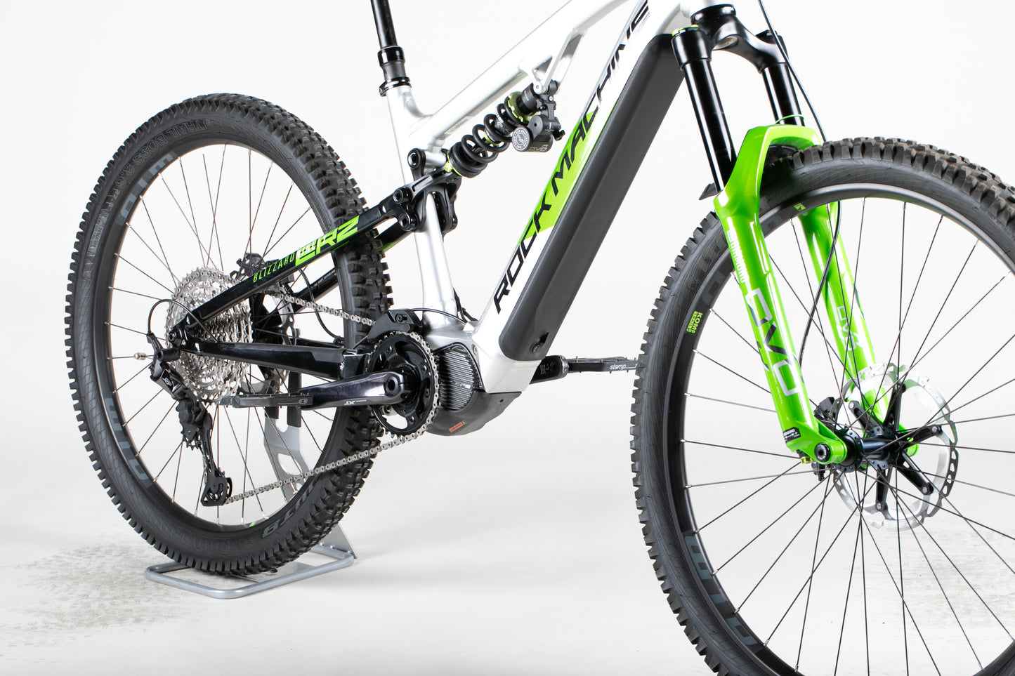 Rock Machine Blizzard INT - käytetty sähköpyörä 165–180 cm ajajalle