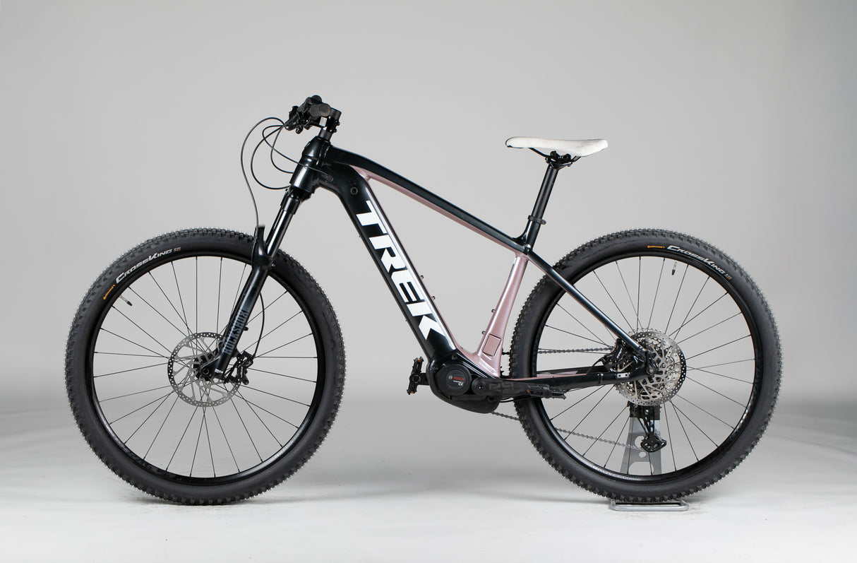 Trek Powerfly 5 Gen 3 - käytetty sähköpyörä 174-188 cm ajajalle