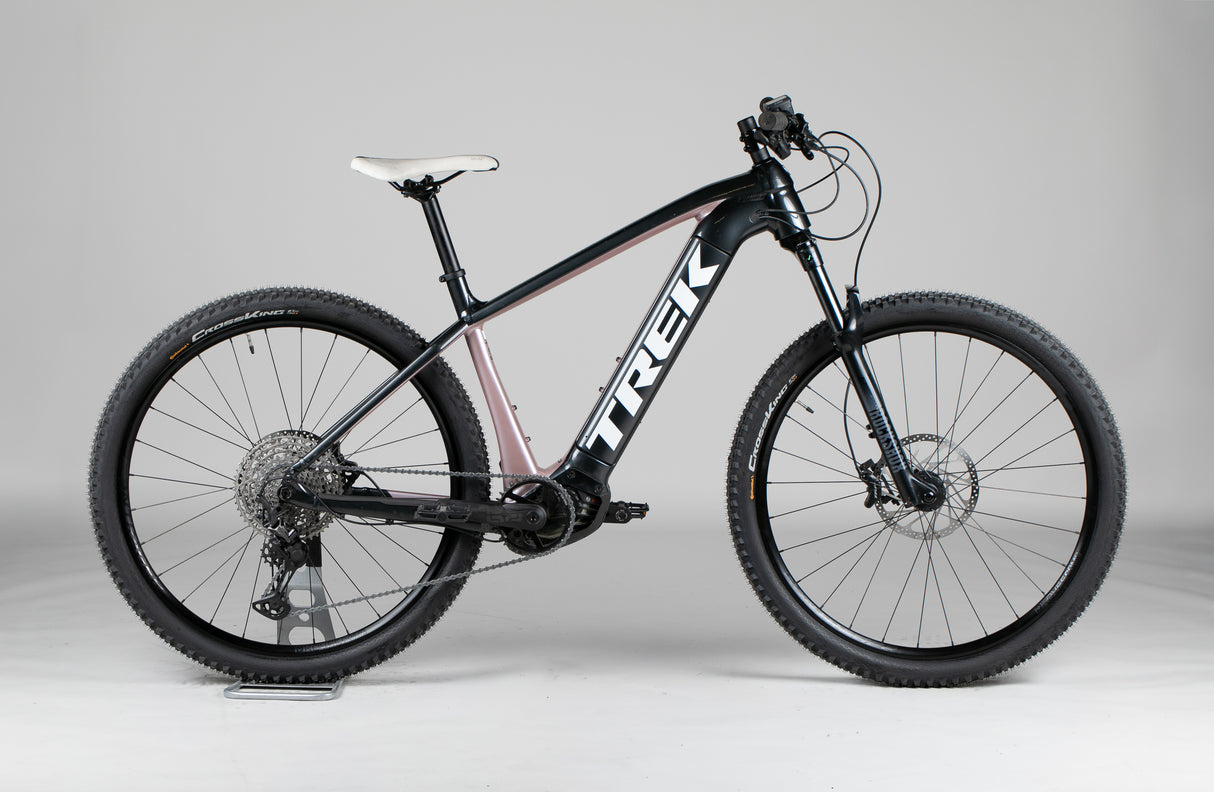 Trek Powerfly 5 Gen 3 - käytetty sähköpyörä 174-188 cm ajajalle