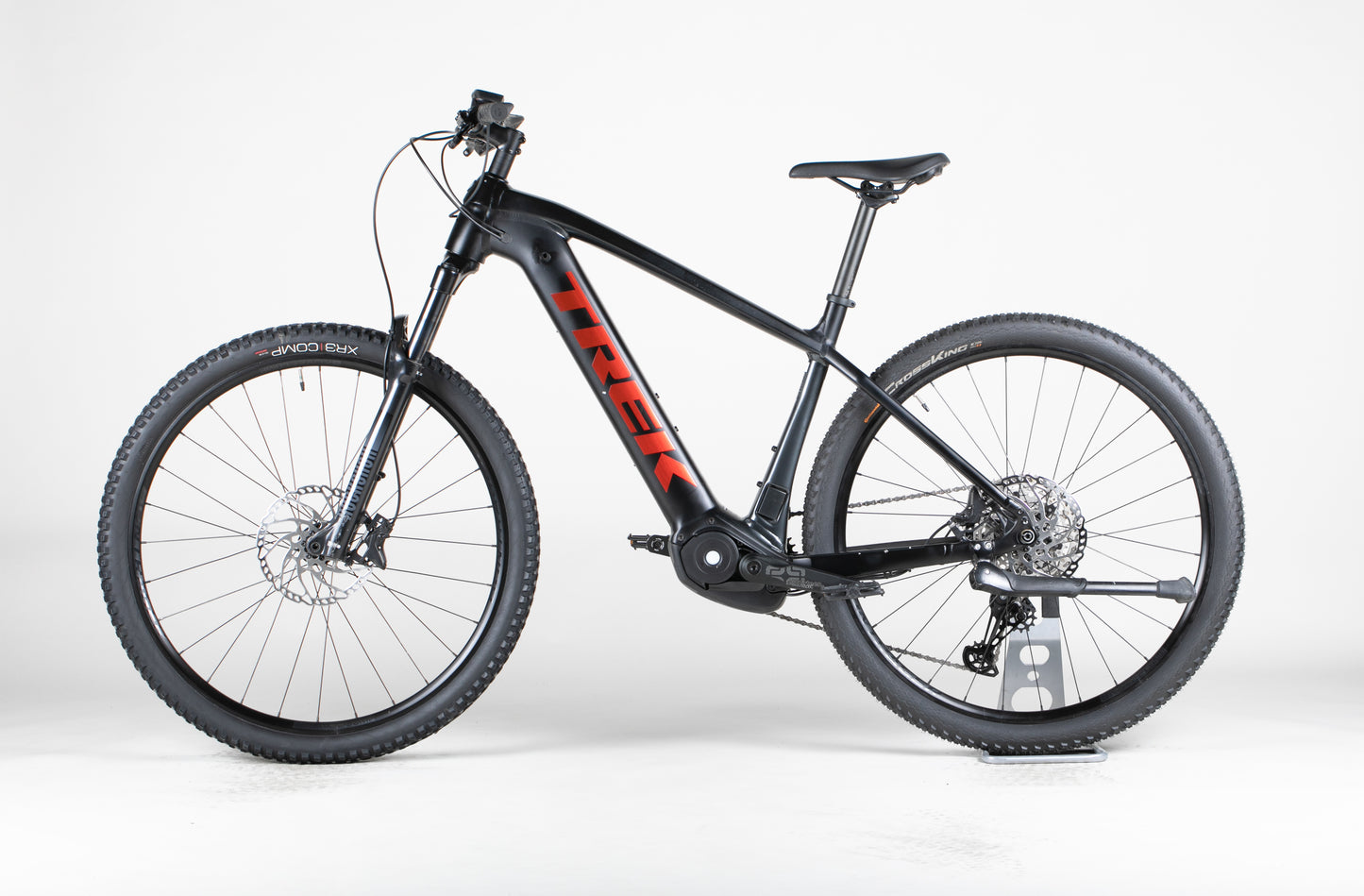 Trek Powerfly 5 - käytetty sähköpyörä 174-188 cm ajajalle