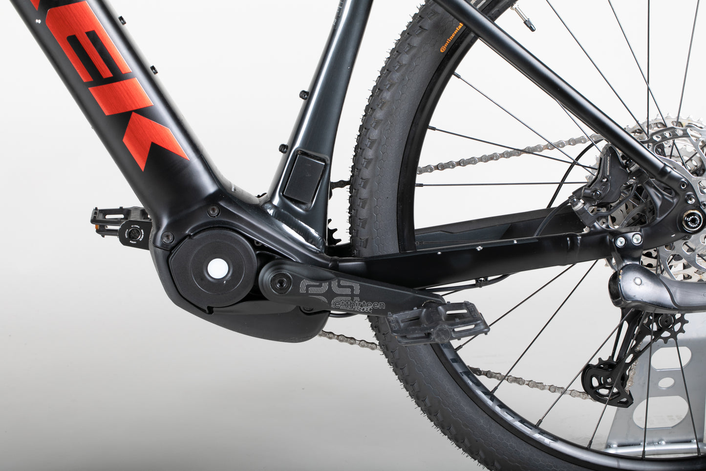 Trek Powerfly 5 - käytetty sähköpyörä 174-188 cm ajajalle