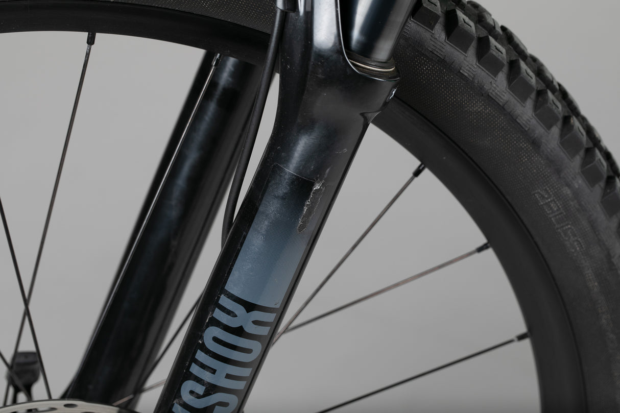 Specialized Turbo Levo Alloy - käytetty sähköpyörä 180-193 cm ajajalle