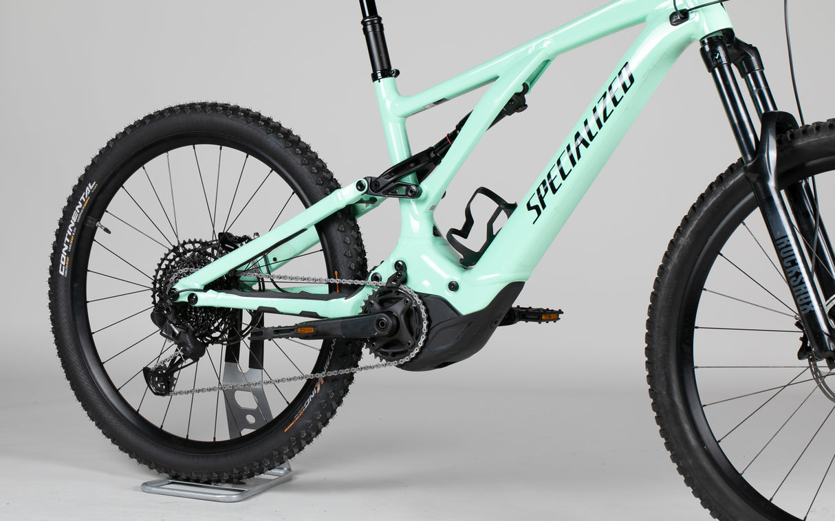 Specialized Turbo Levo Alloy - käytetty sähköpyörä 180-193 cm ajajalle