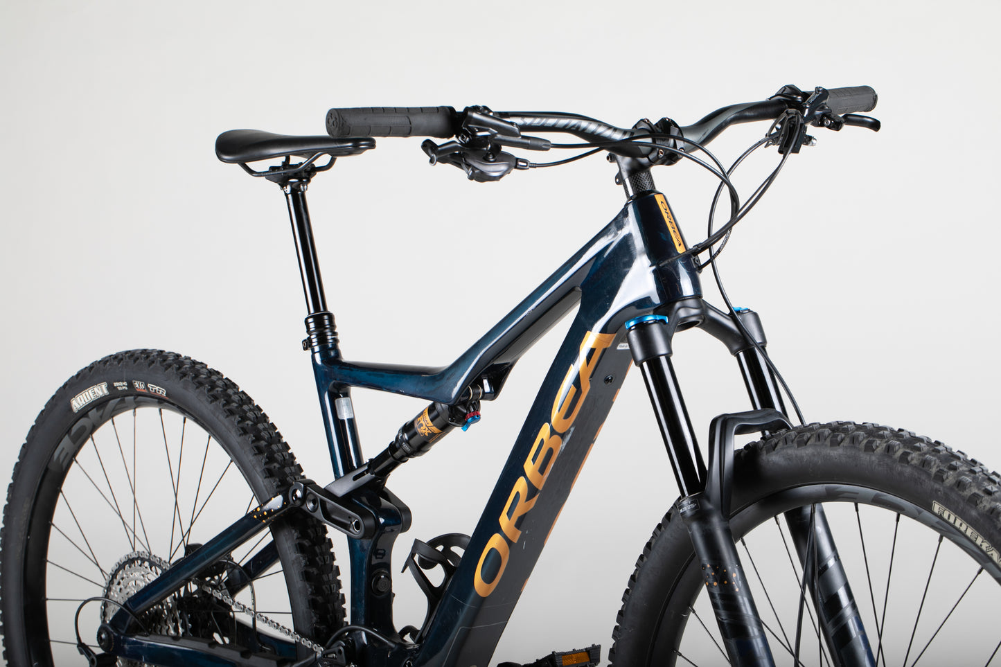 Orbea Rise M20 - käytetty sähköpyörä 170–185 cm ajajalle