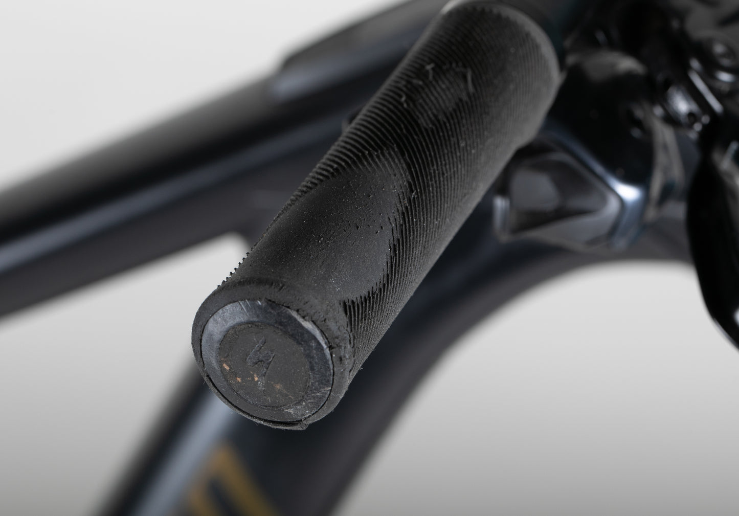 Specialized Turbo levo comp - käytetty sähköpyörä 173-188 cm ajajalle