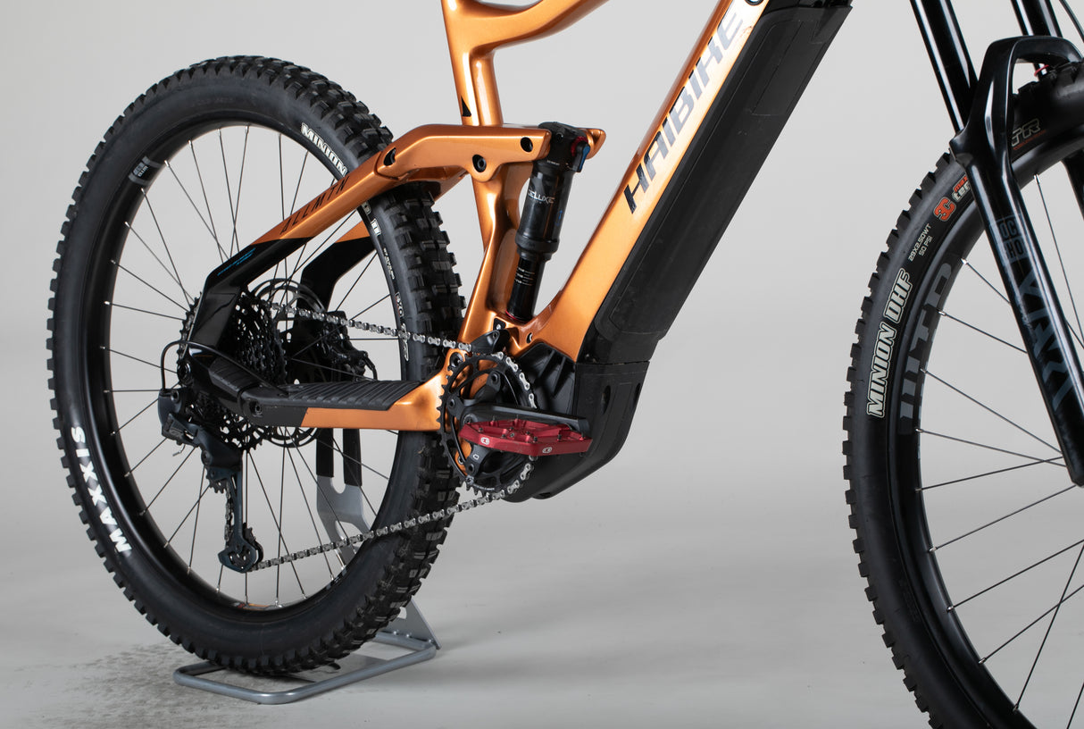 Haibike Allmtn CF 6 - käytetty sähköpyörä 186–199 cm ajajalle