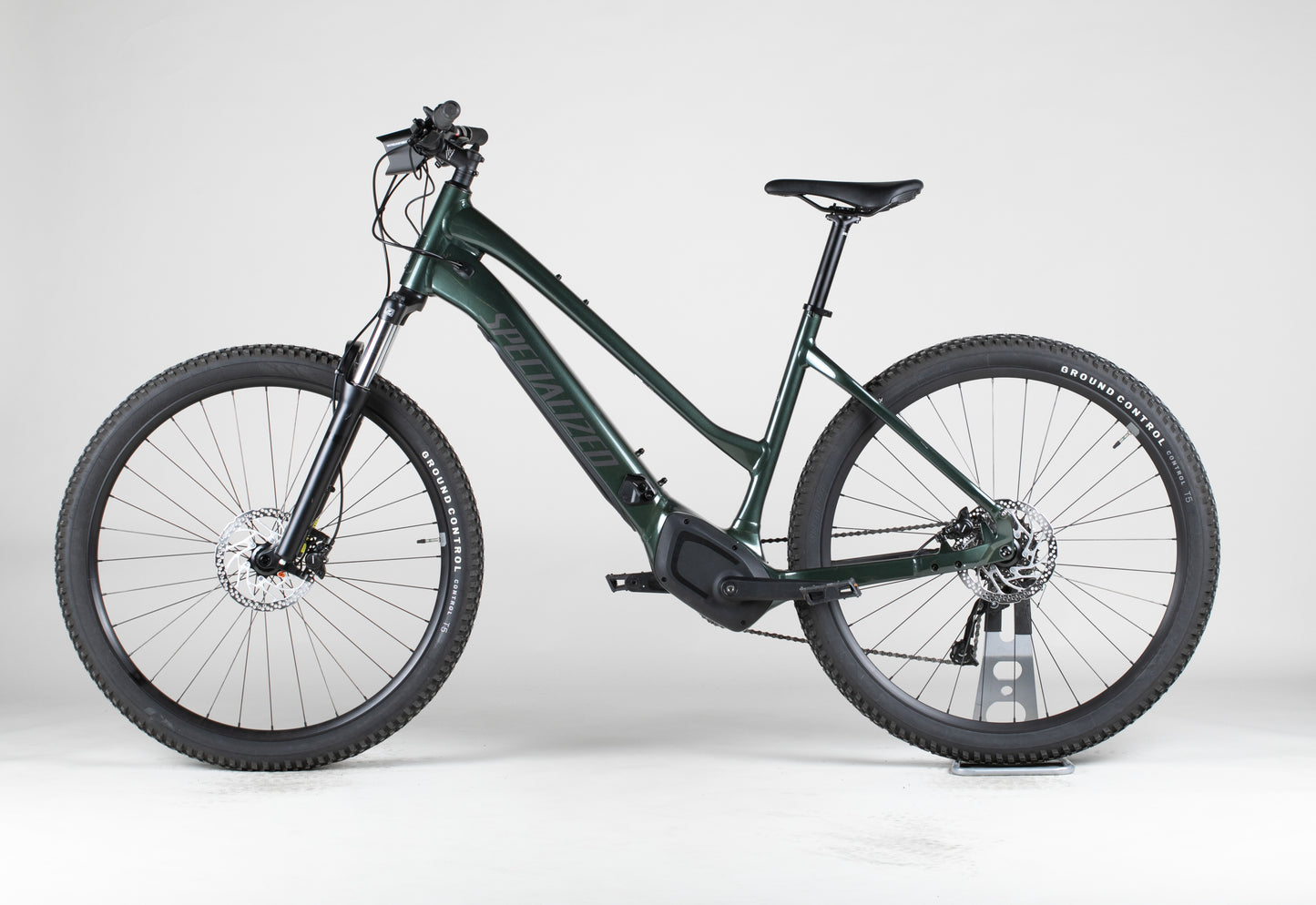 Specialized Turbo Tero, 3.0 Step-Through - käytetty sähköpyörä 186–199 cm ajajalle