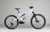 Canyon Spectral:On Cf 7 - käytetty sähköpyörä 192-201 cm ajajalle