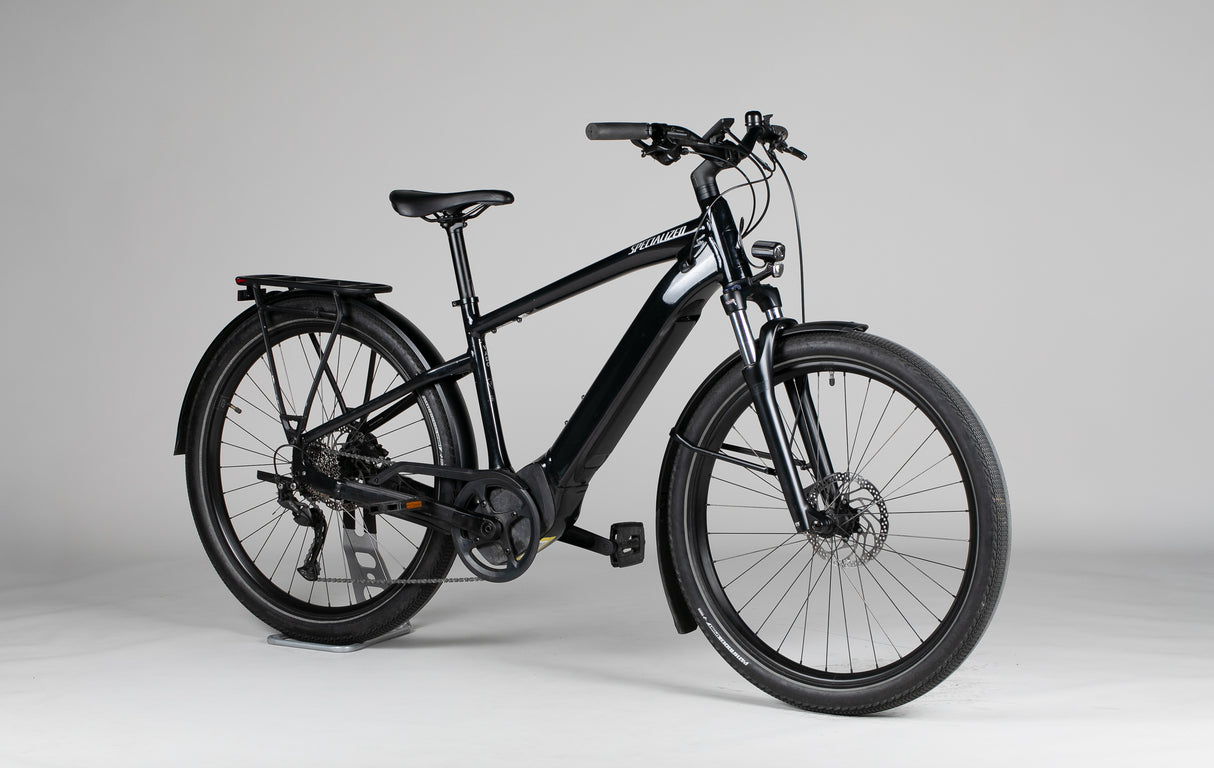 Specialized Turbo Vado 3.0 - käytetty sähköpyörä 168-180 cm ajajalle