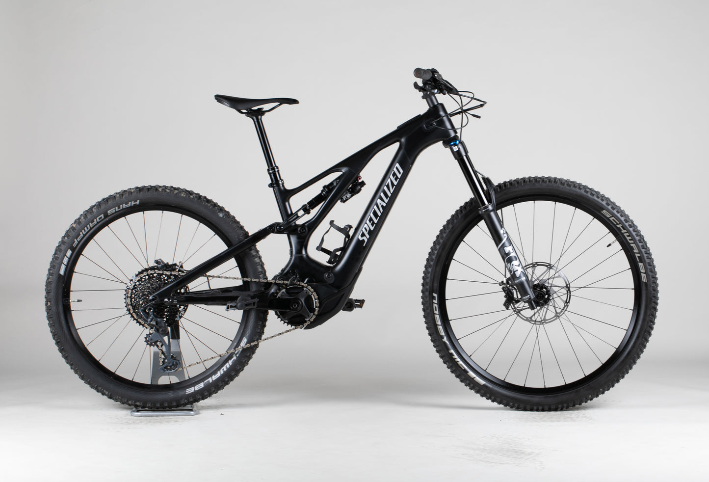 Specialized Turbo Levo 3 Comp Carbon - käytetty sähköpyörä 157-173 cm ajajalle