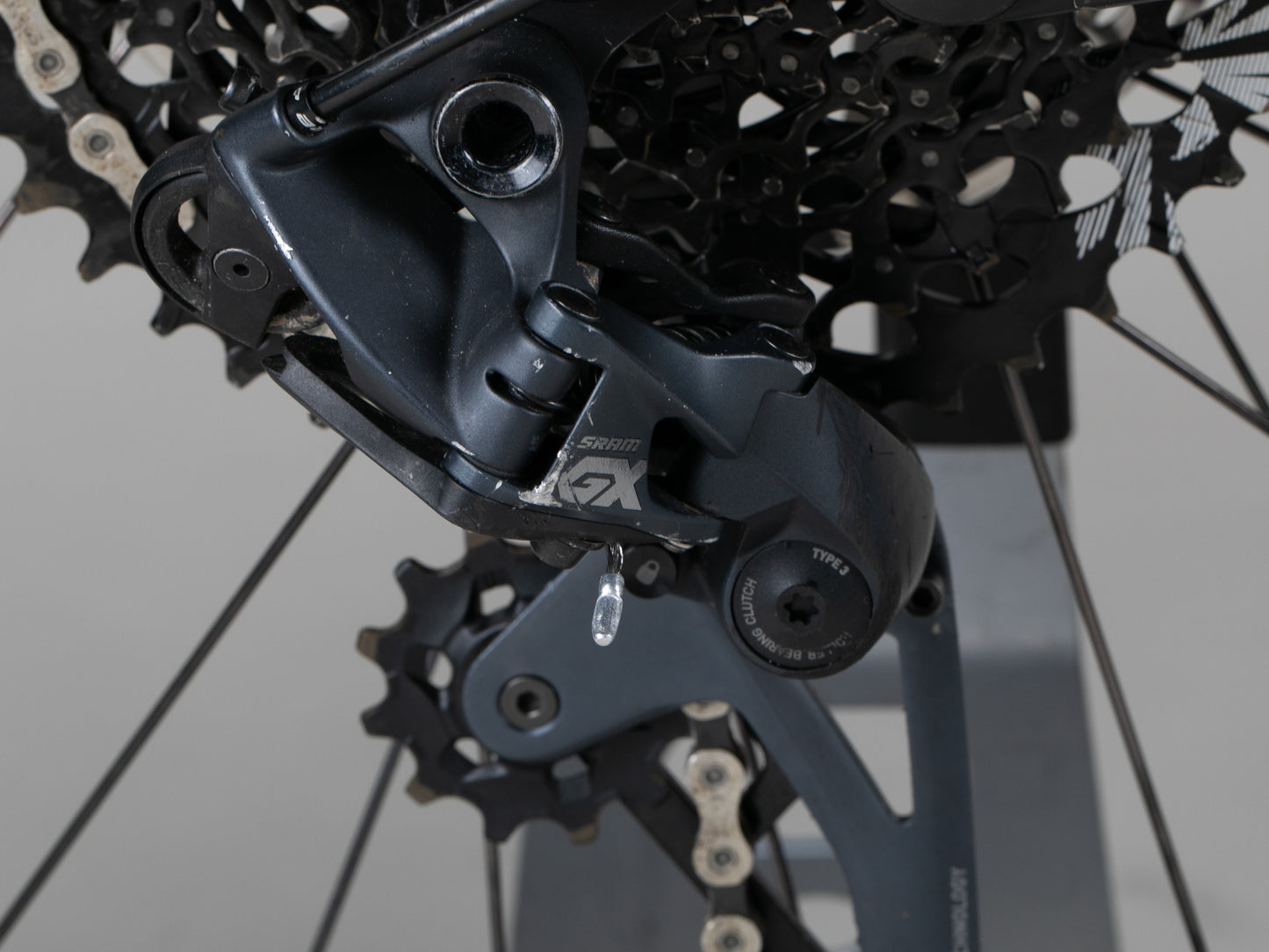 Specialized Turbo Levo 3 Comp Carbon - käytetty sähköpyörä 157-173 cm ajajalle