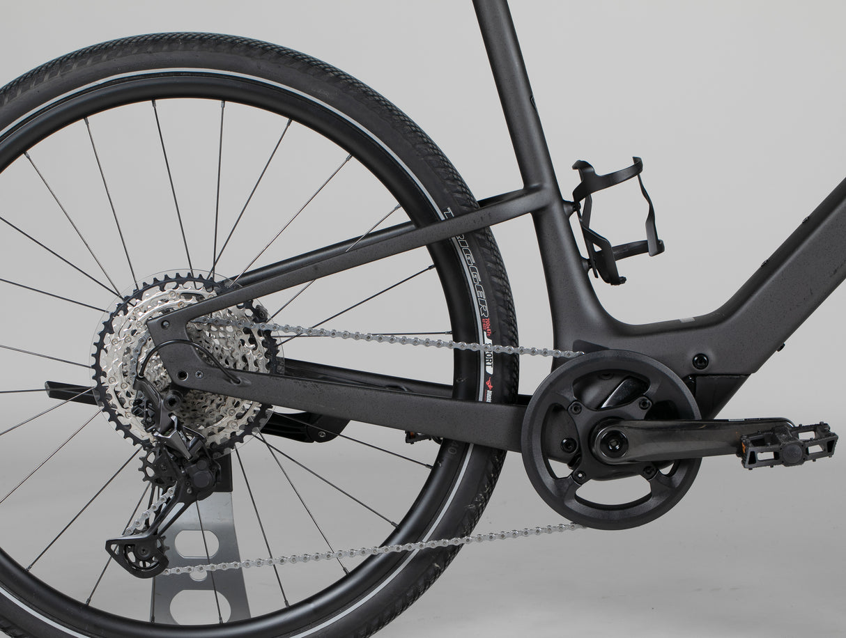 Specialized Turbo Vado SL 2 6.0 EQ Carbon - käytetty sähköpyörä 186-199 cm ajajalle