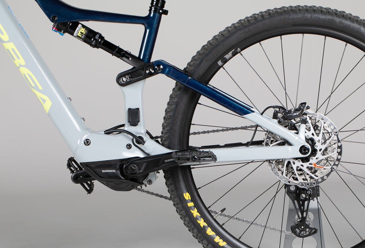 Orbea Rise H30 - käytetty sähköpyörä 168-178 cm ajajalle