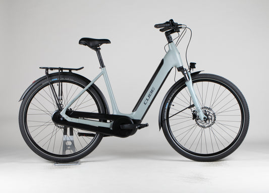 Cube SUPREME HYBRID, ONE 400 - käytetty sähköpyörä 165–177 cm ajajalle