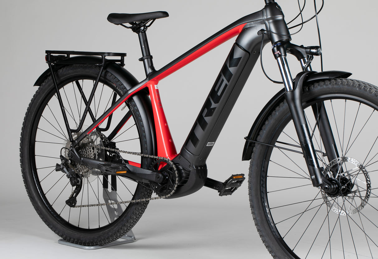 Trek Powerfly 4 - käytetty sähköpyörä 177-188 cm ajajalle