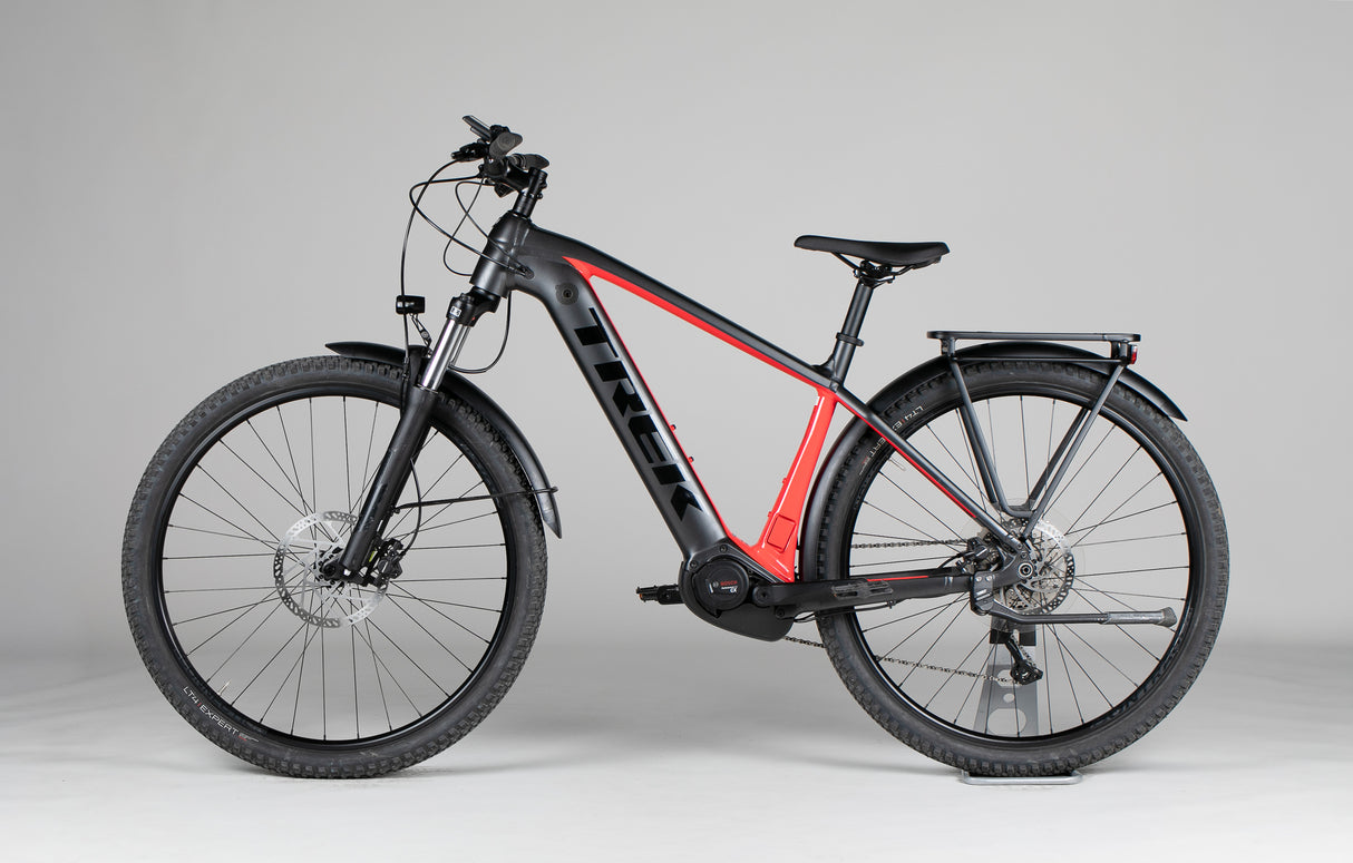 Trek Powerfly 4 - käytetty sähköpyörä 177-188 cm ajajalle