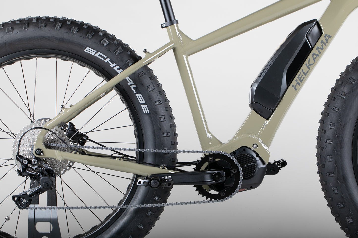 Helkama FE10 - uusi sähköfatbike 160-180 cm ajajalle