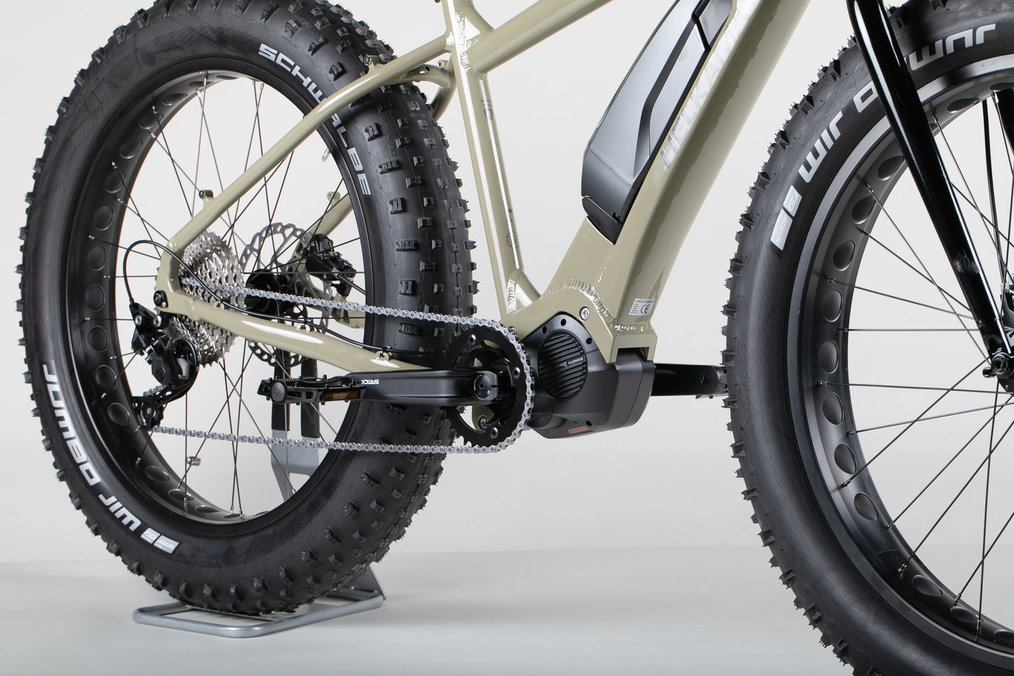 Helkama FE10 - uusi sähköfatbike 160-180 cm ajajalle