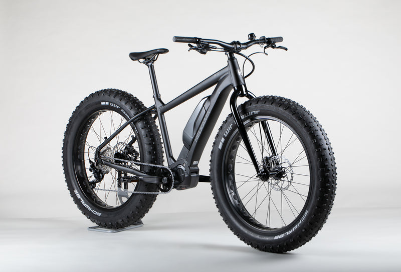 Helkama FE10 - uusi sähköfatbike 160-180 cm ajajalle