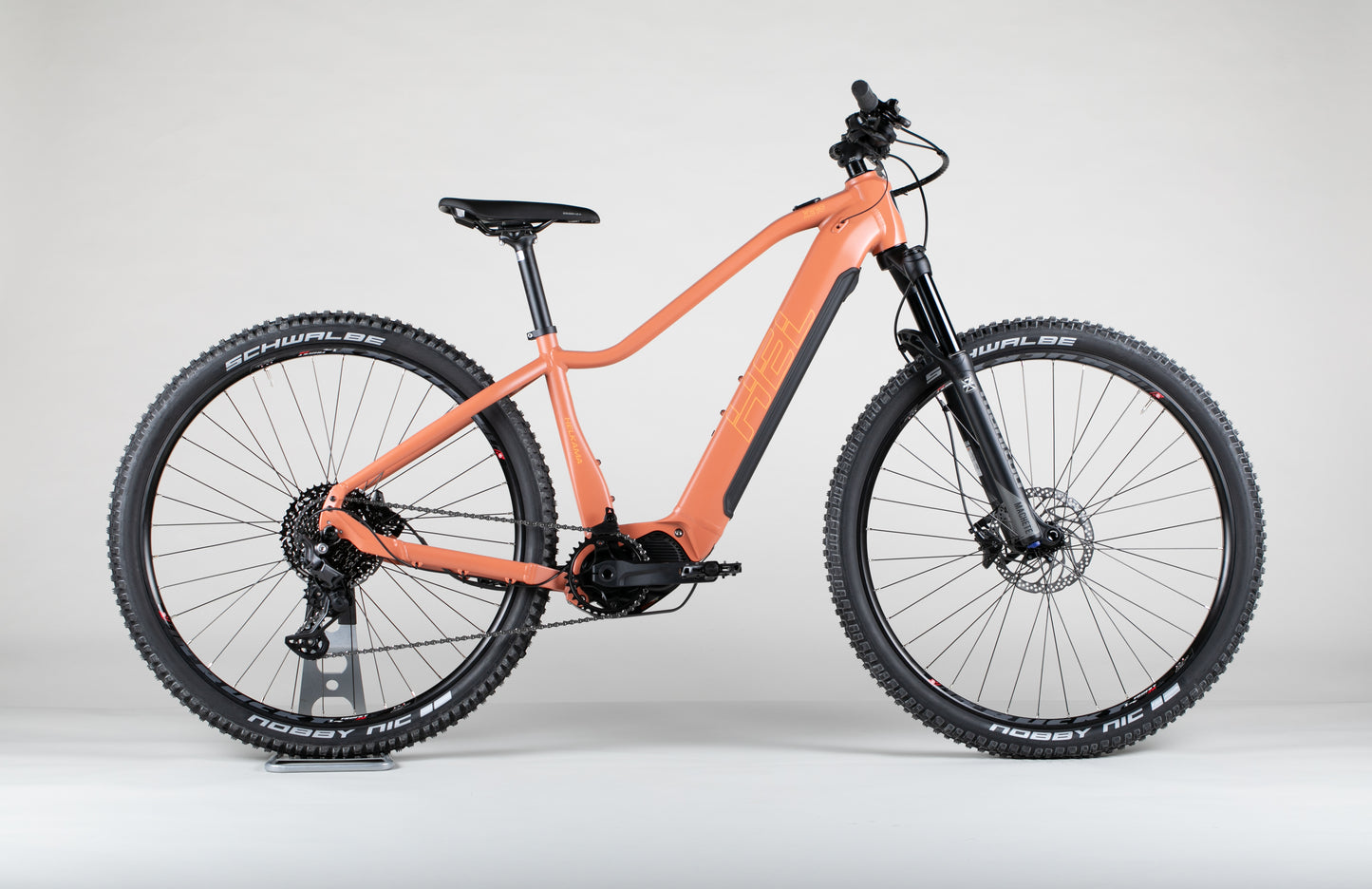 Helkama XE10 10v 19,5" - outlet-sähköpyörä 175-195 cm ajajalle