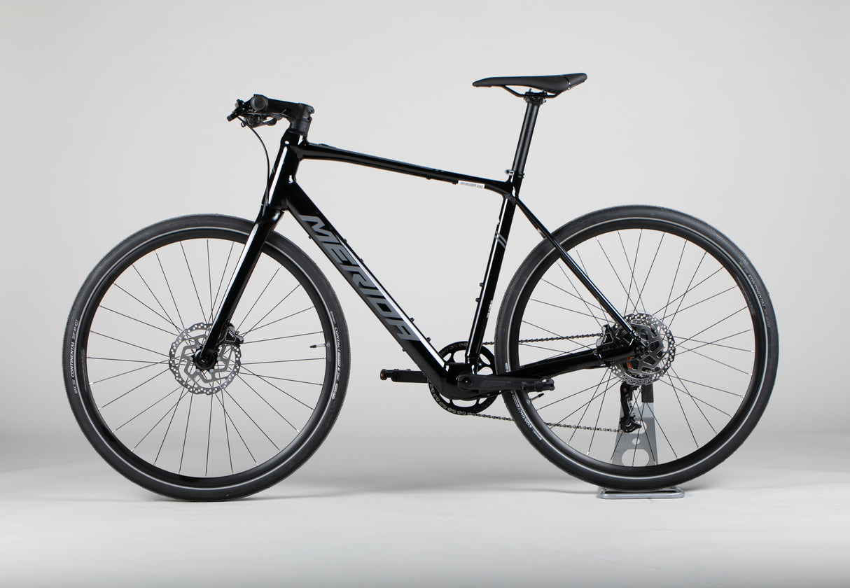 Merida eSpeeder 200 - outlet-sähköpyörä 175-190 cm ajajalle