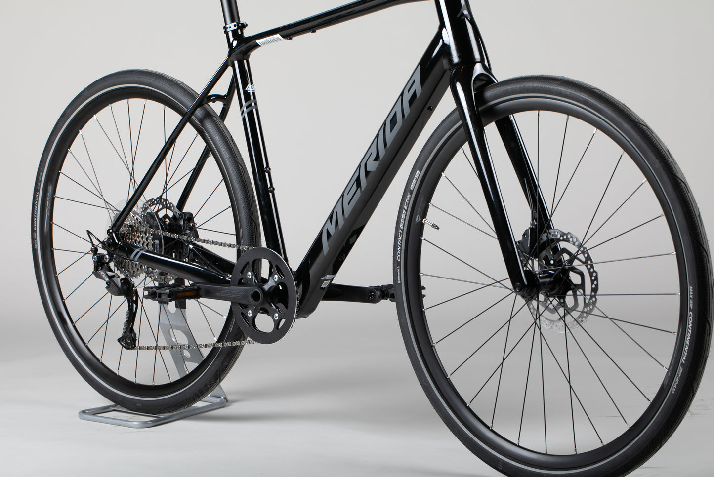 Merida eSpeeder 200 - outlet-sähköpyörä 175-190 cm ajajalle