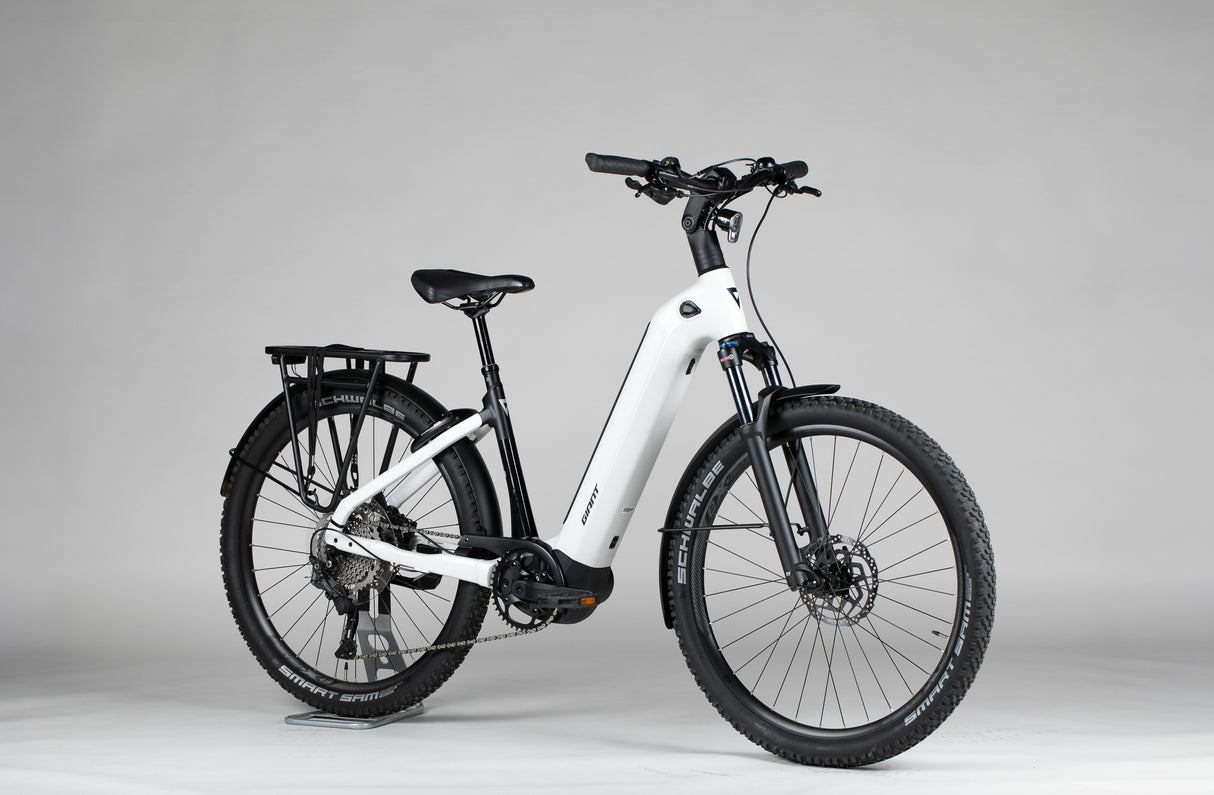 Giant Anytour X E+ 3 - käytetty sähköpyörä 160-180 cm ajajalle