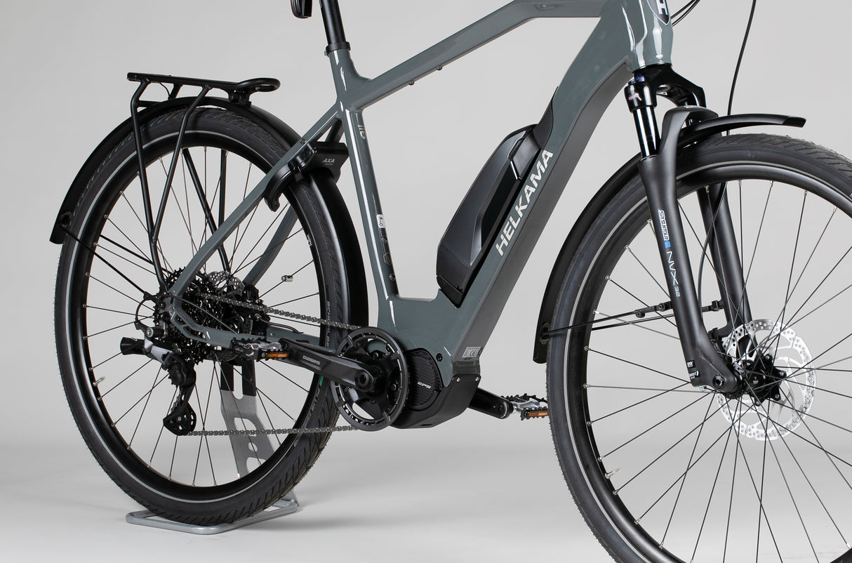 Helkama SE 10v 28″ - outlet-sähköpyörä 170-190 cm ajajalle