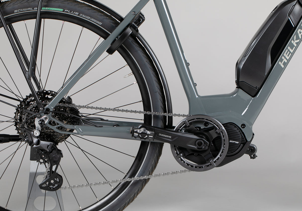 Helkama SE 10v 28″ - outlet-sähköpyörä 170-190 cm ajajalle