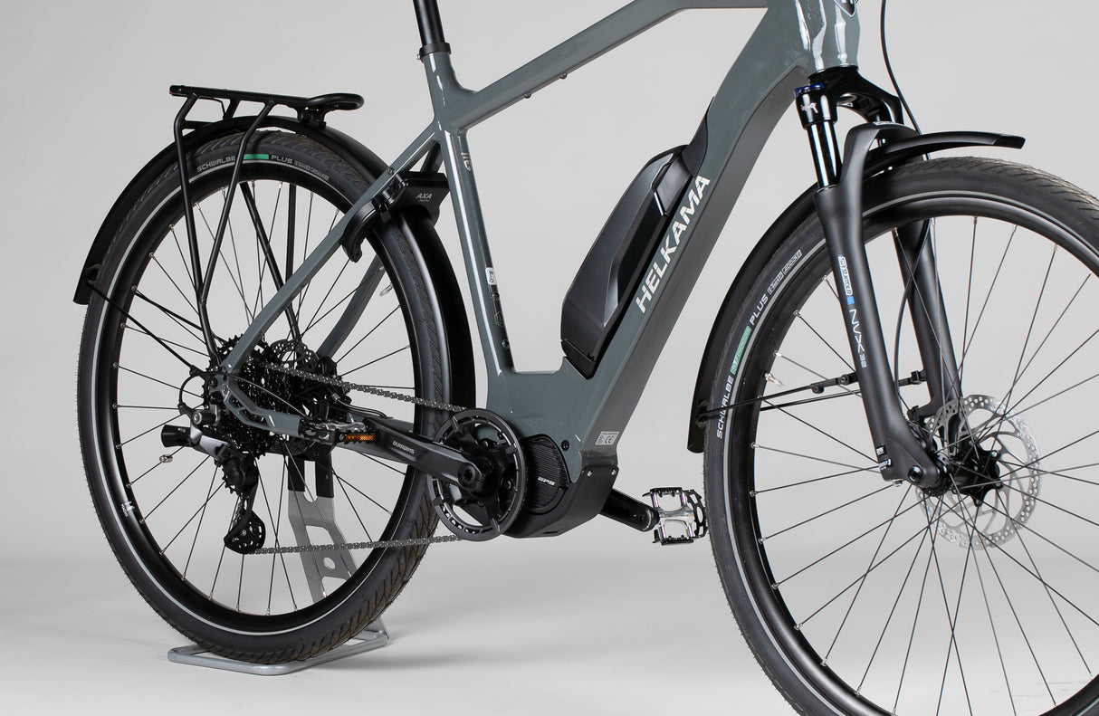 Helkama SE 10v 28″ - outlet-sähköpyörä 170-190 cm ajajalle