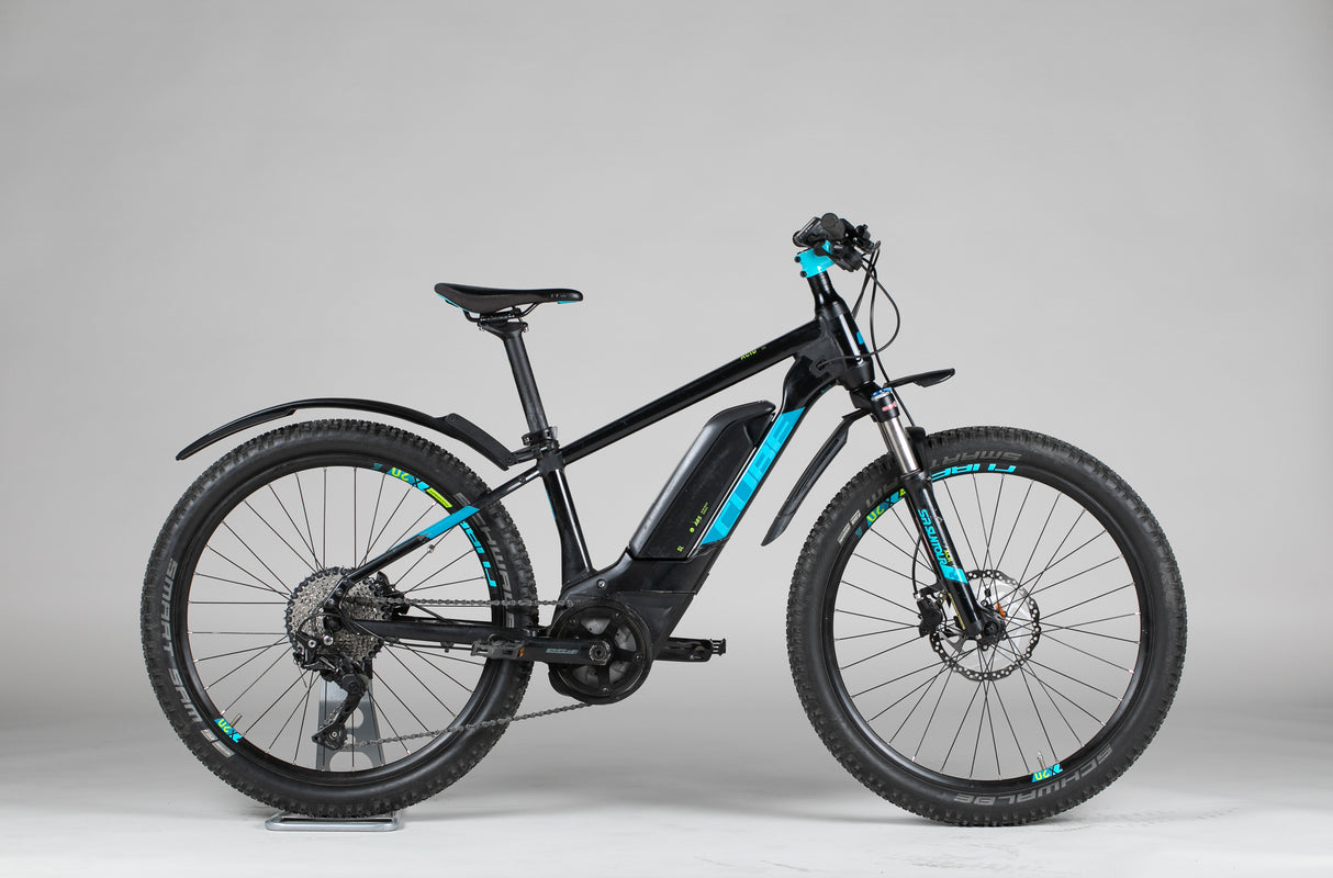 Cube Acid 240 Hybrid Youth Sl - käytetty sähköpyörä 125-140 cm ajajalle