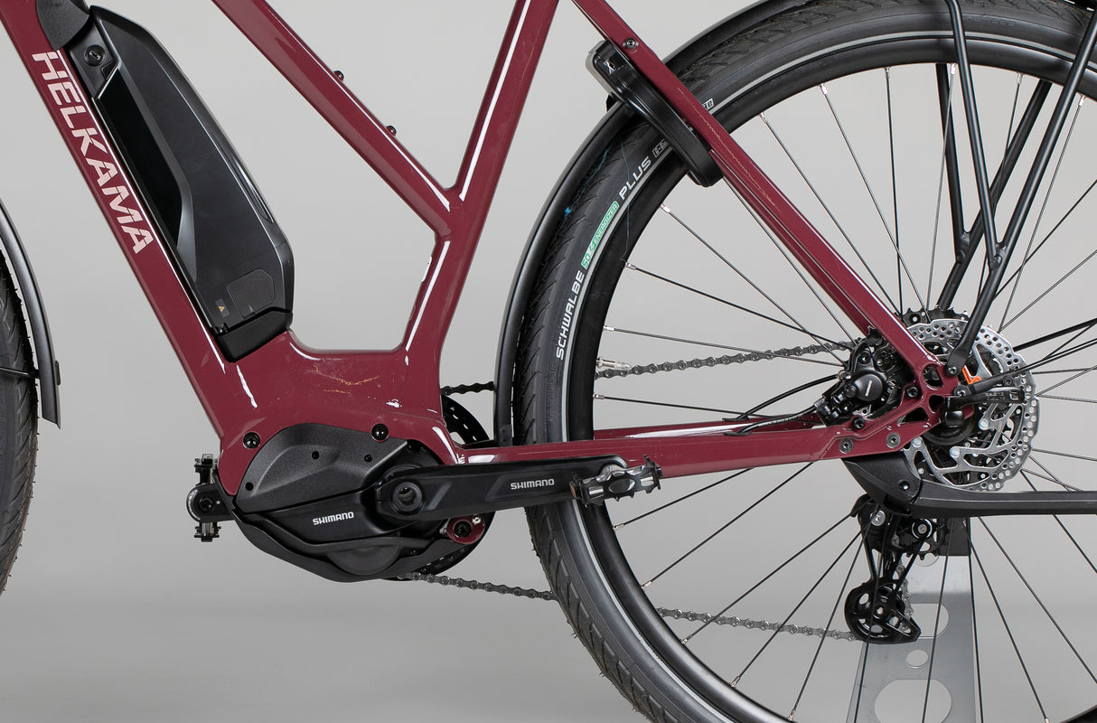 Helkama SE 10v 28″ - outlet-sähköpyörä 160-180 cm ajajalle