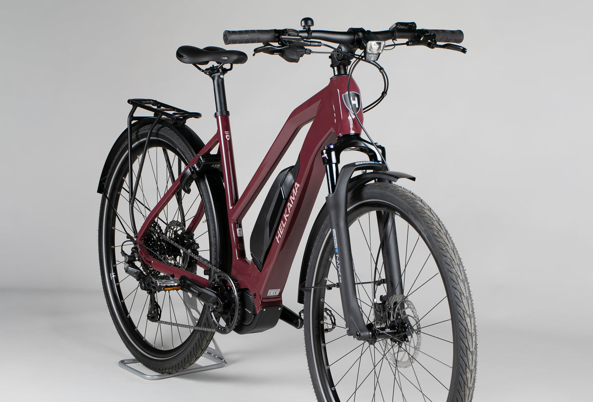 Helkama SE 10v 28″ - outlet-sähköpyörä 160-180 cm ajajalle