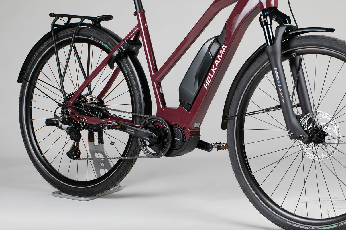Helkama SE 10v 28″ - outlet-sähköpyörä 160-180 cm ajajalle