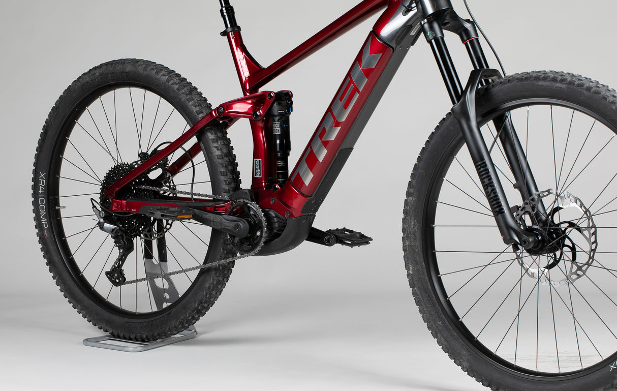 Trek Rail 5 625W Gen 3  - käytetty sähköpyörä 188-200 cm ajajalle