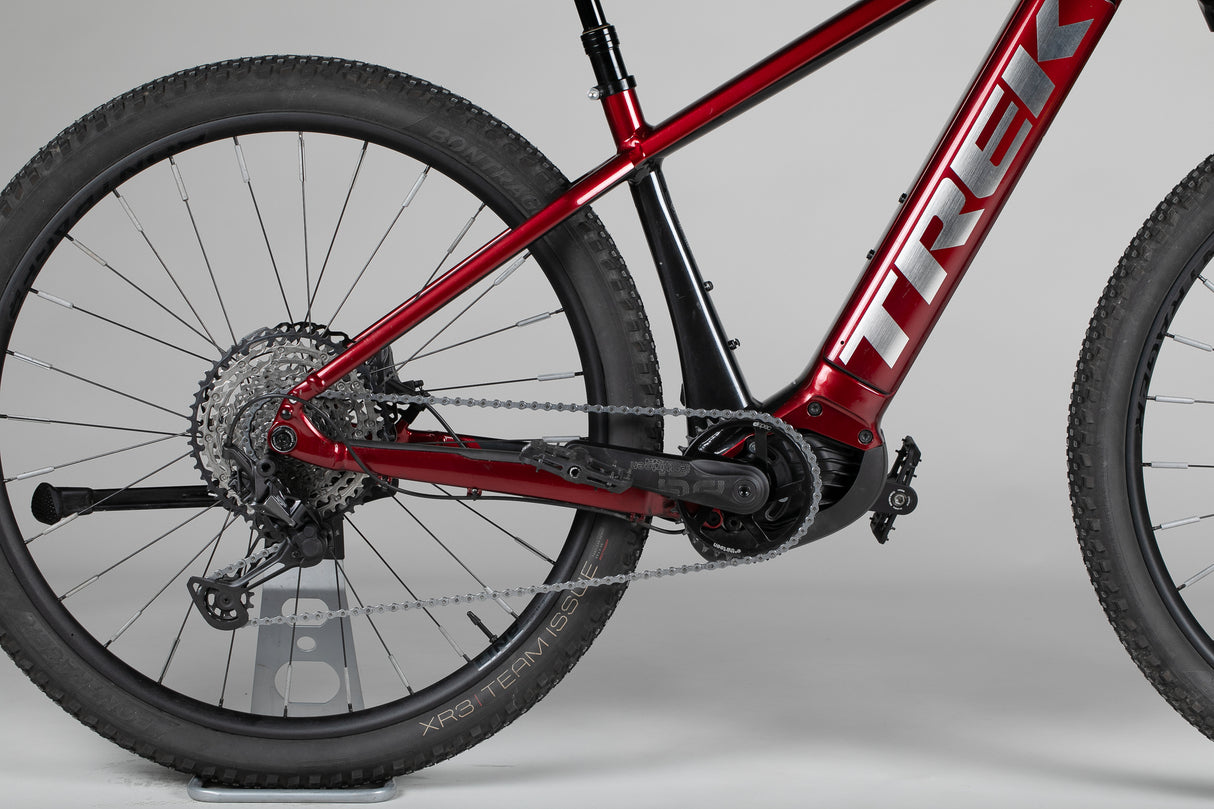 Trek Powerfly 7 Gen 4 - käytetty sähköpyörä 165-176 cm ajajalle