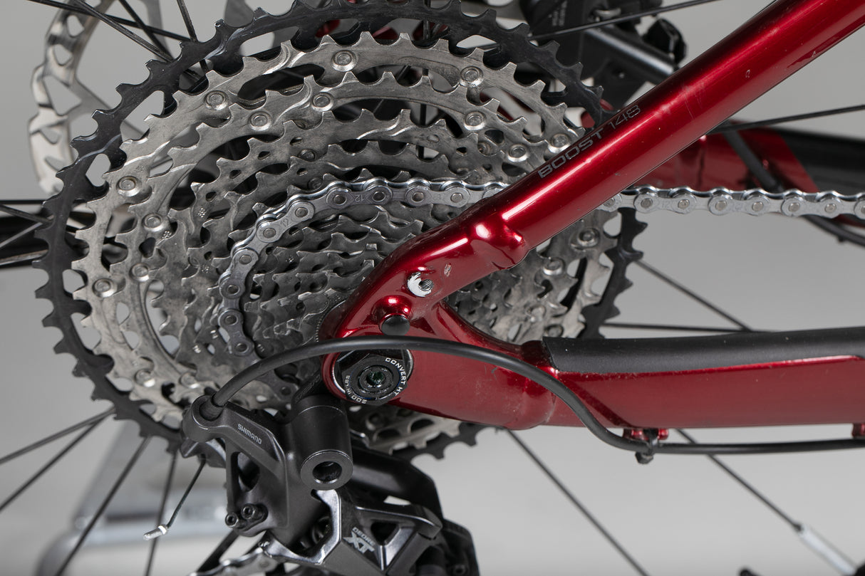 Trek Powerfly 7 Gen 4 - käytetty sähköpyörä 165-176 cm ajajalle