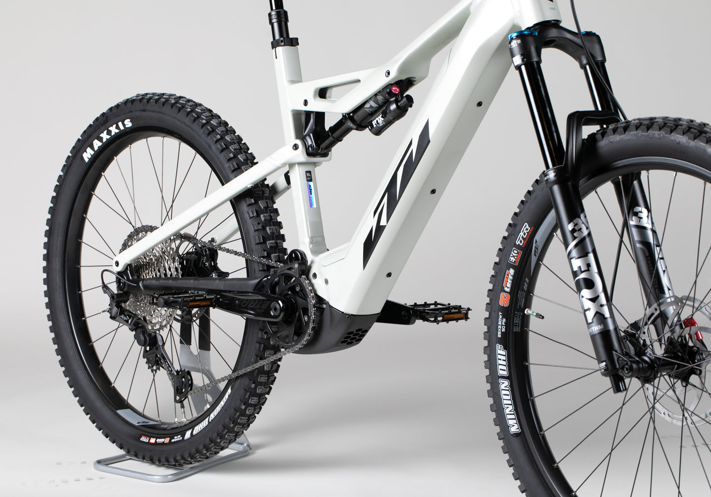 KTM Macina Kapoho 7972 - outlet-sähköpyörä 185-194 cm ajajalle