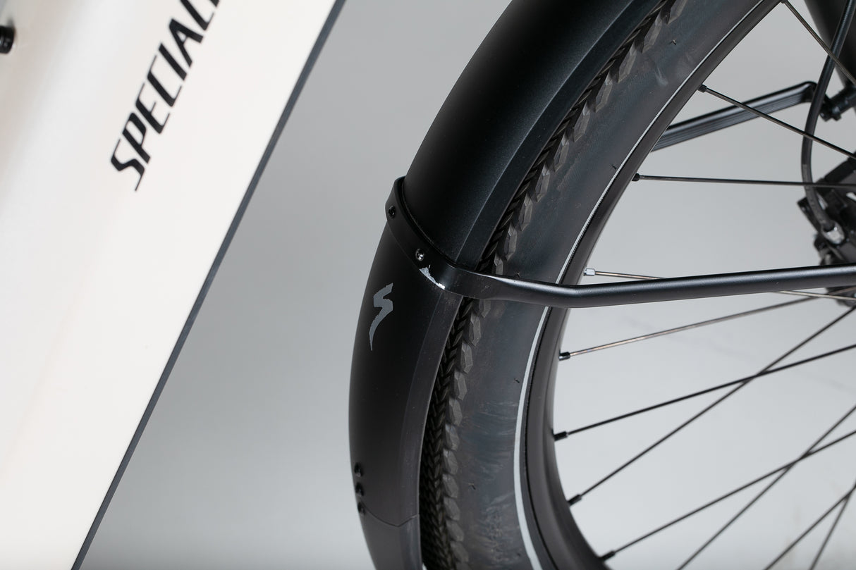 Specialized Turbo Como 3.0 Igh - käytetty sähköpyörä 176-187 cm ajajalle