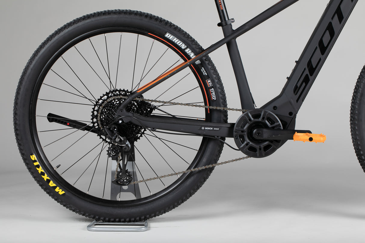 Scott Aspect eRide 920 - käytetty sähköpyörä 158-171 cm ajajalle