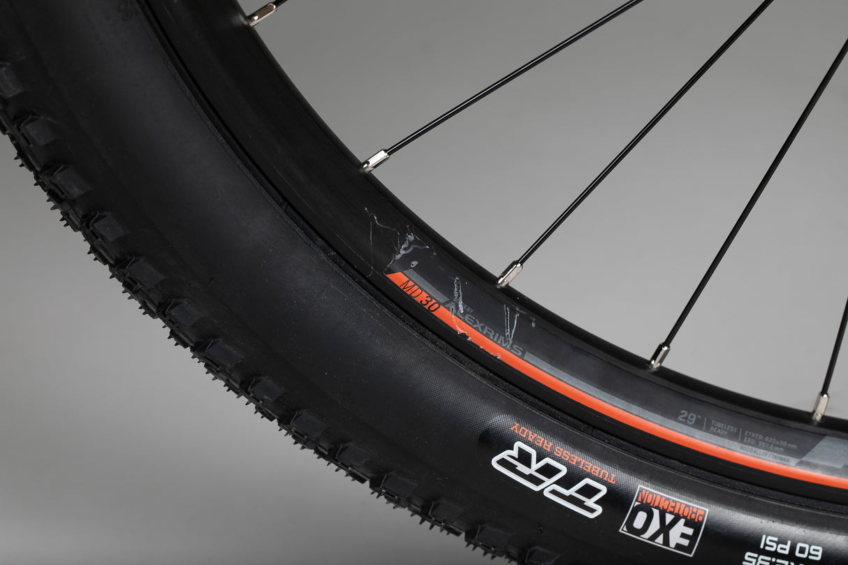 Scott Aspect eRide 920 - käytetty sähköpyörä 158-171 cm ajajalle