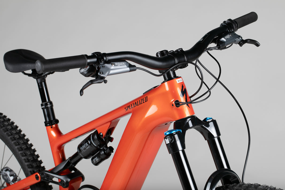 Specialized Turbo Levo 4 Comp - käytetty sähköpyörä 165-180 cm ajajalle