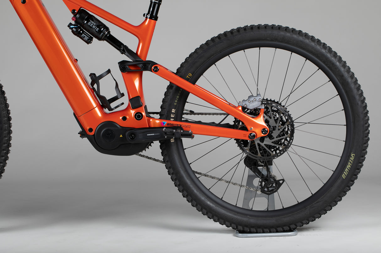 Specialized Turbo Levo 4 Comp - käytetty sähköpyörä 165-180 cm ajajalle
