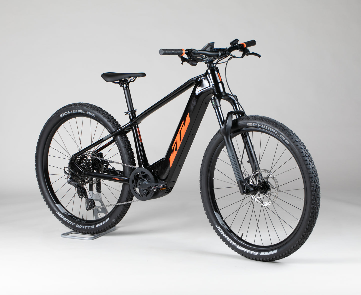 KTM Macina Team 772 - outlet-sähköpyörä 152-164 cm ajajalle