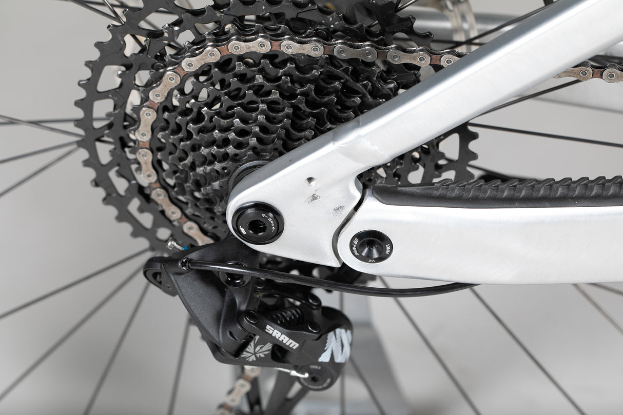 Scott Strike eRIDE 920 EVO - käytetty sähköpyörä 178-189 cm ajajalle