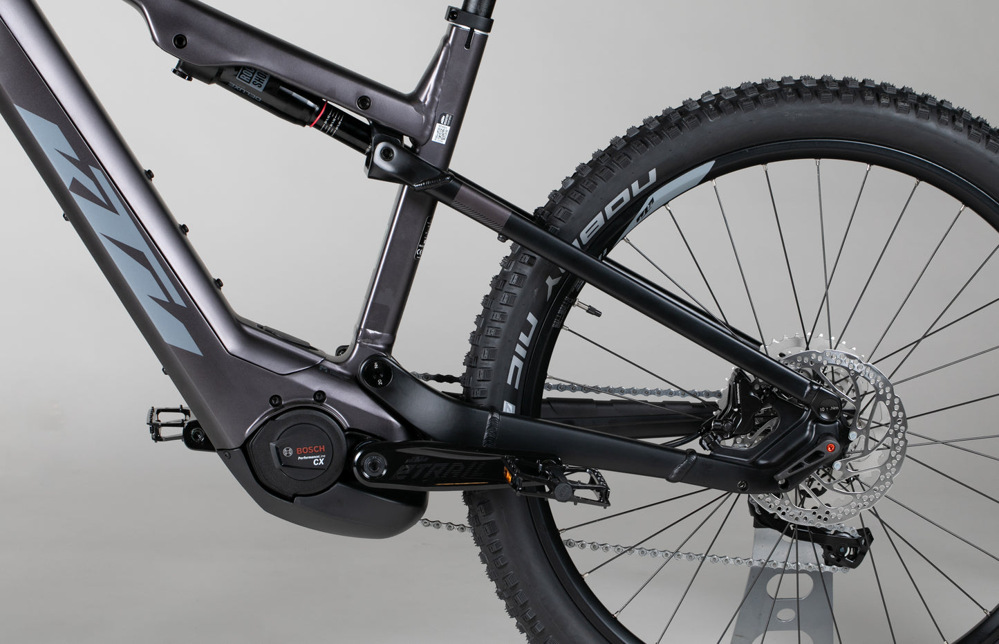 KTM Macina Lycan 571 - outlet-sähköpyörä 176-187 cm ajajalle