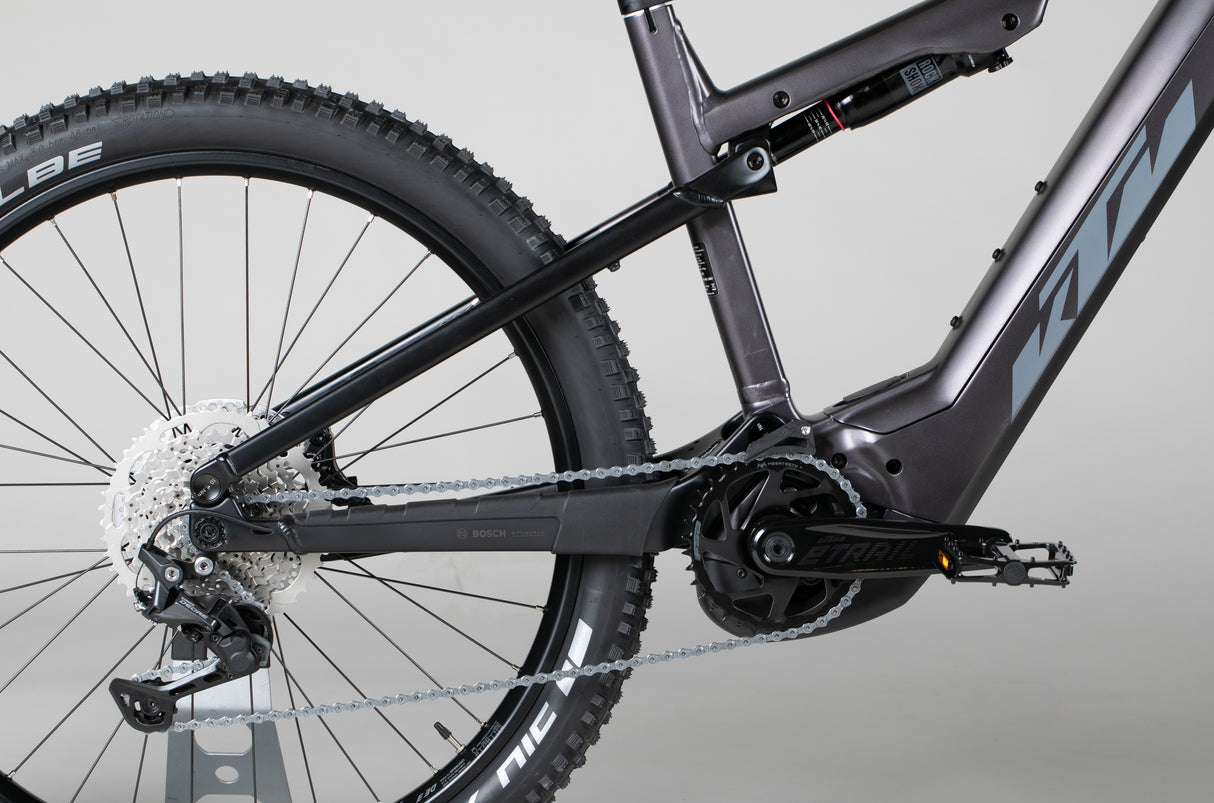 KTM Macina Lycan 571 - outlet-sähköpyörä 176-187 cm ajajalle