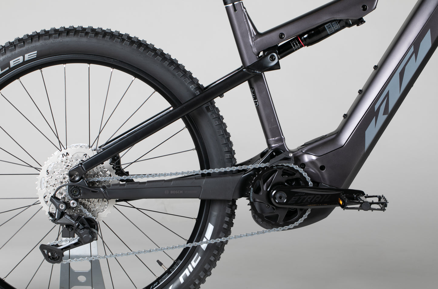 KTM Macina Lycan 571 - outlet-sähköpyörä 176-187 cm ajajalle